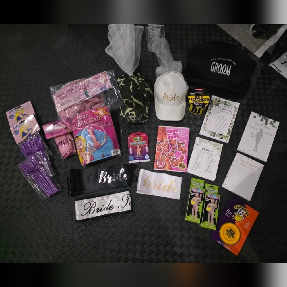 Bride and Groom Party Set
